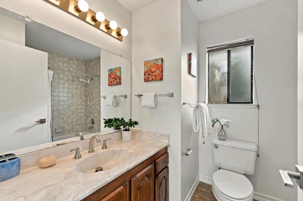 1601 Singletree Way Property Photo 23