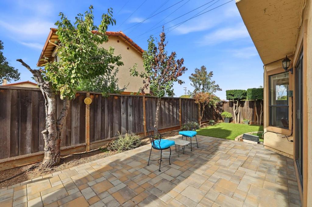 1601 Singletree Way Property Photo 30