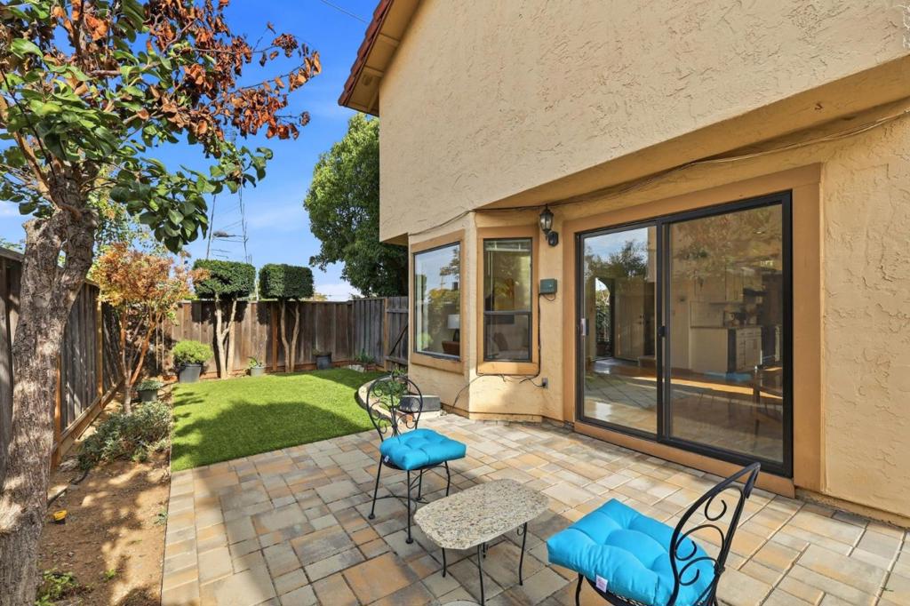 1601 Singletree Way Property Photo 31
