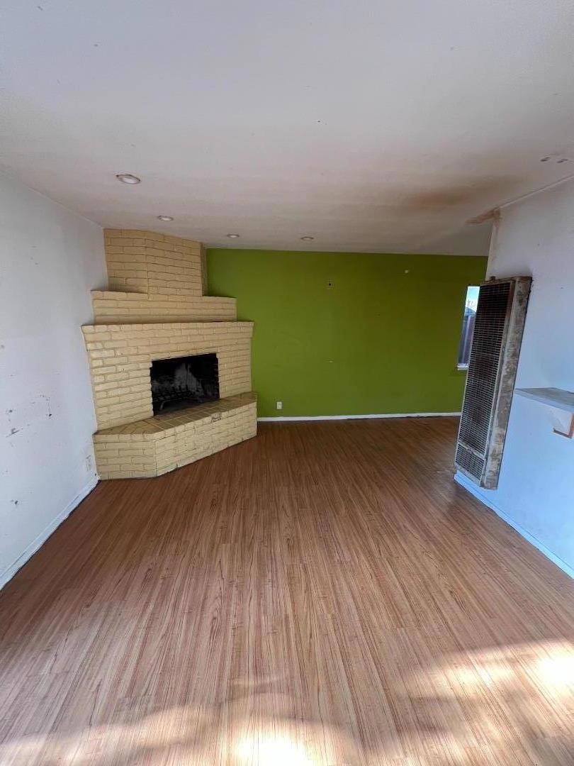 549 6th Avenue Property Photo 2