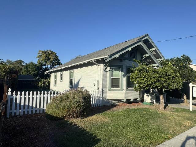 825 Pacific Avenue Property Photo 1
