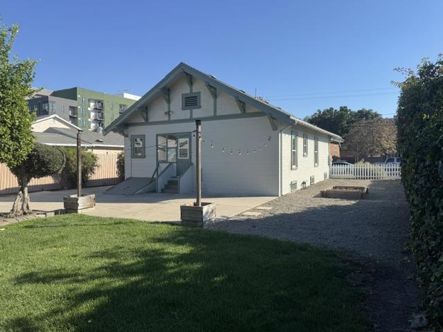 825 Pacific Avenue Property Photo 7