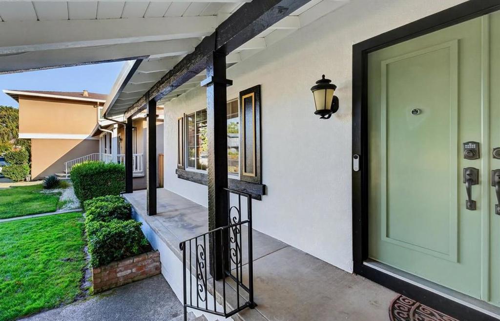 6329 Solano Drive Property Photo 7