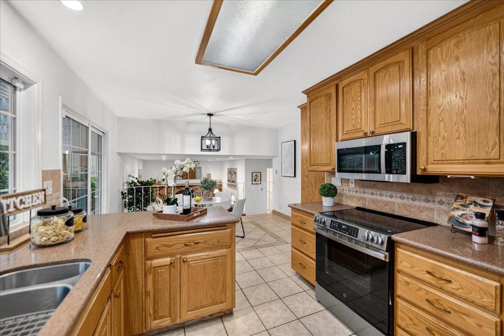 6329 Solano Drive Property Photo 17