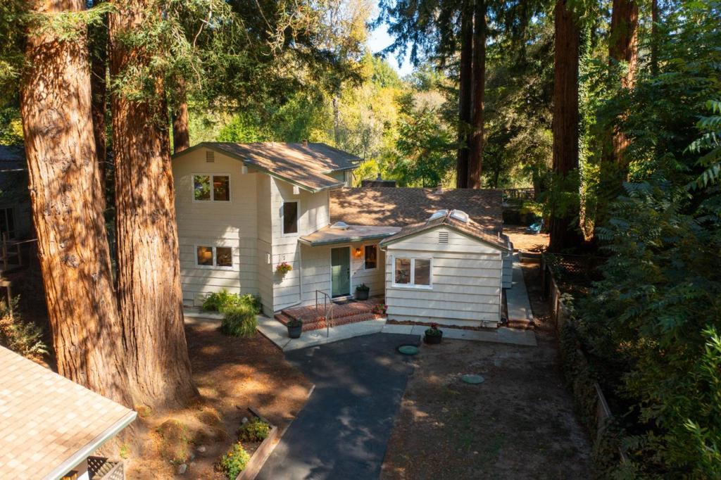 114 Gail Drive Property Photo 3