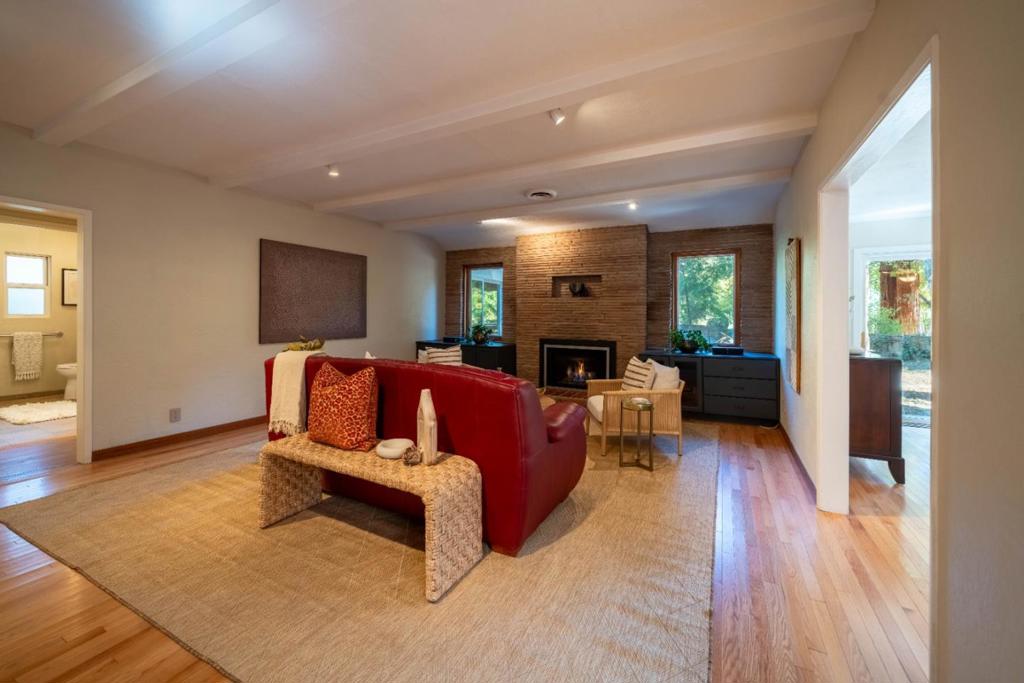 114 Gail Drive Property Photo 11
