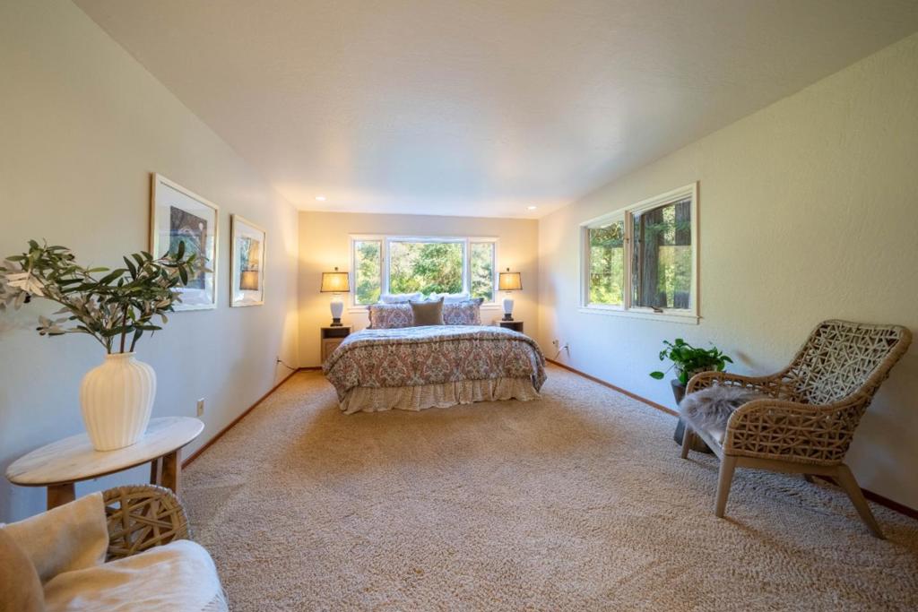 114 Gail Drive Property Photo 31