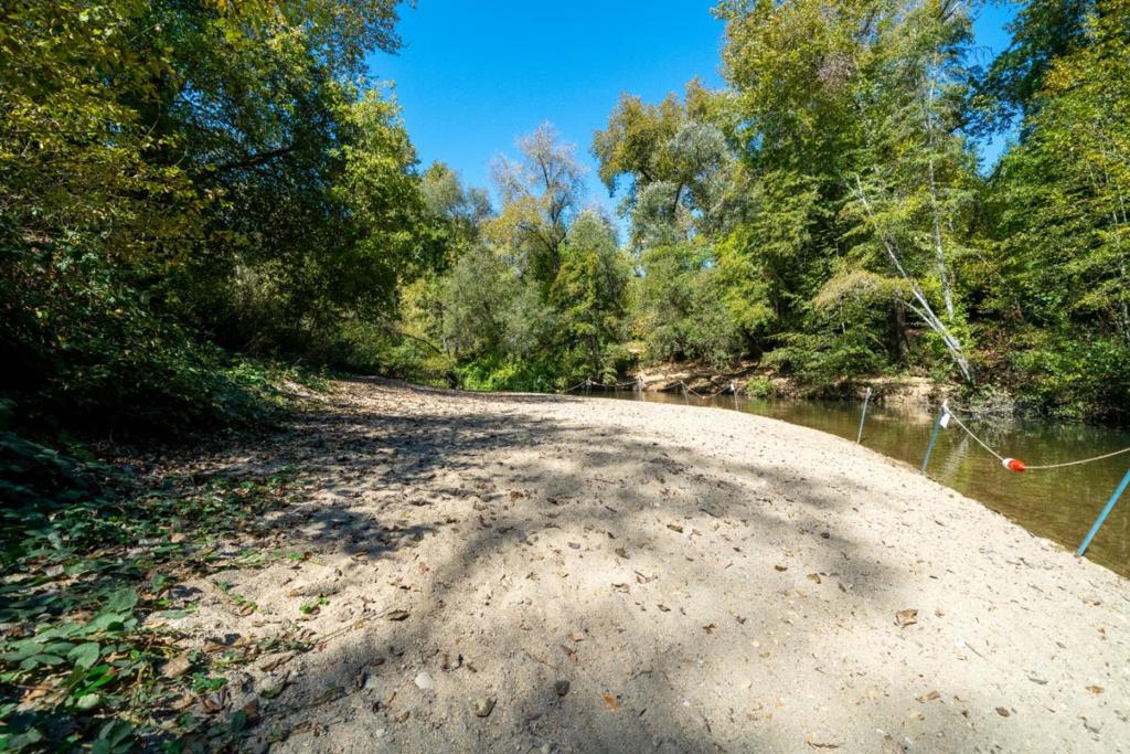 114 Gail Drive Property Photo 48