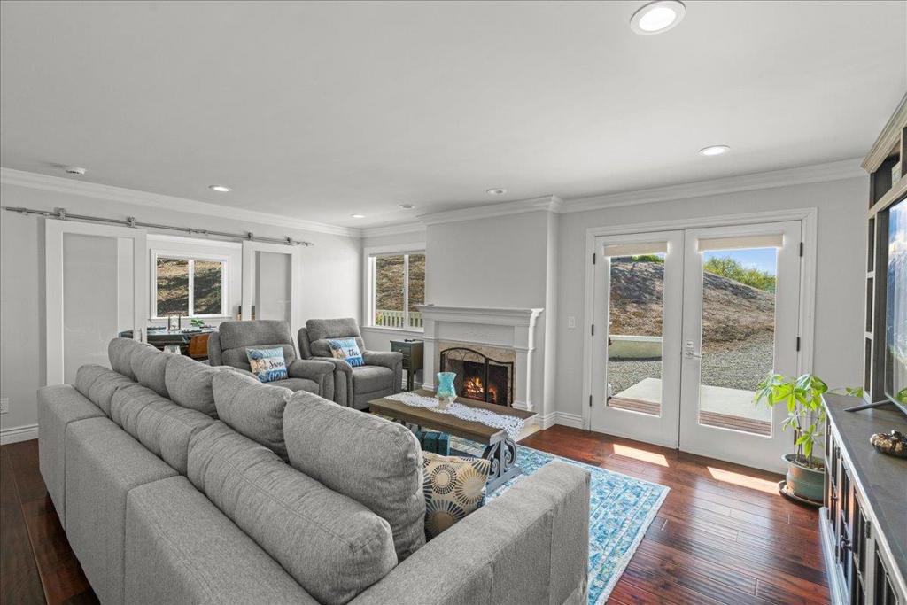 15298 Sycamore Drive Property Photo 15