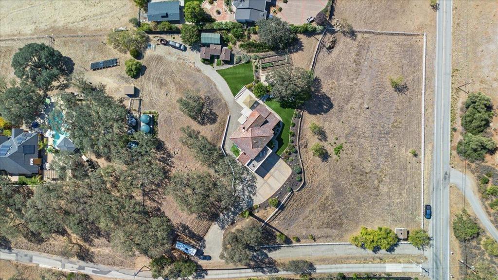 15298 Sycamore Drive Property Photo 44