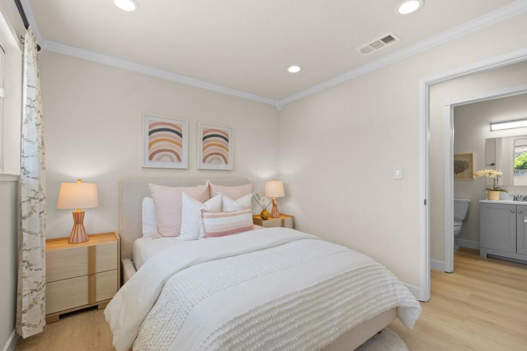 1873 Camargo Drive Property Photo 33