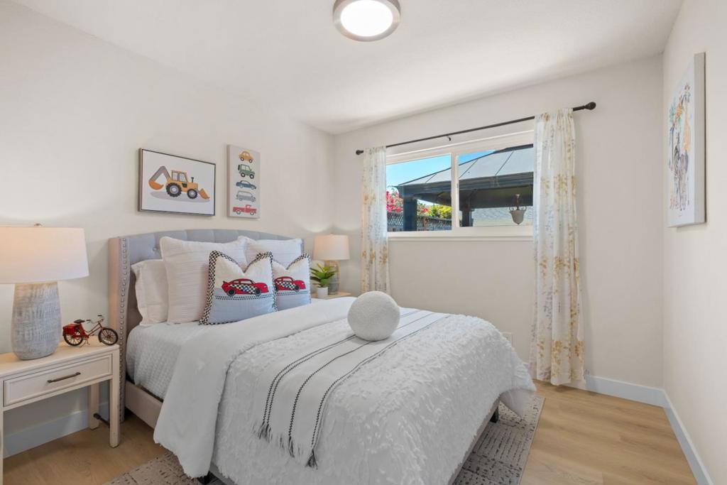 1873 Camargo Drive Property Photo 34