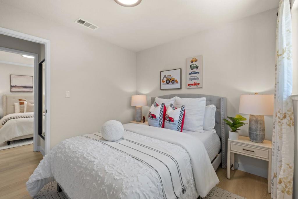 1873 Camargo Drive Property Photo 35