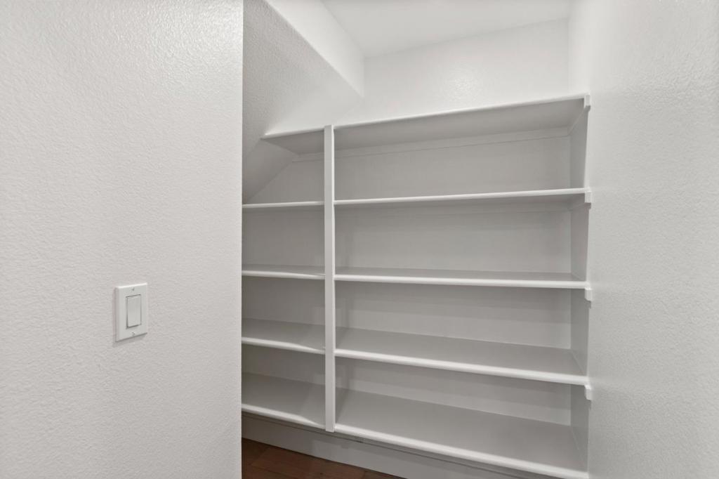 33109 Via Vicenza Property Photo 7