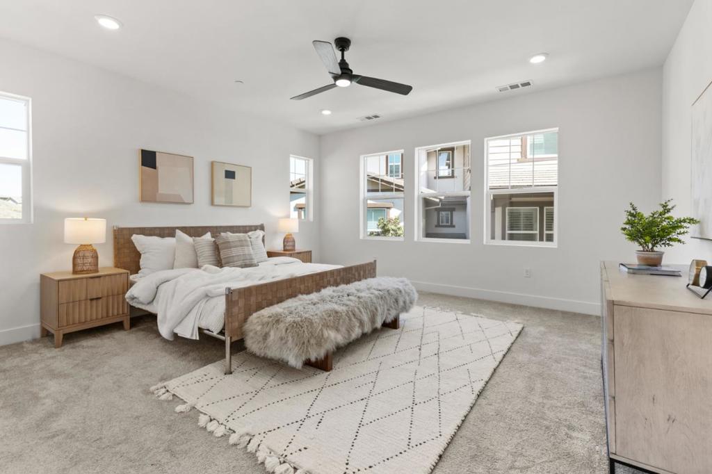 33109 Via Vicenza Property Photo 9