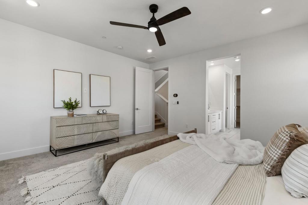 33109 Via Vicenza Property Photo 11