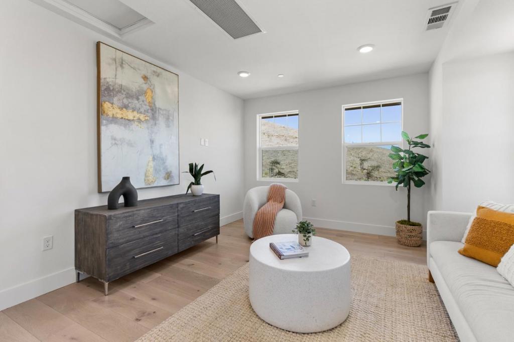33109 Via Vicenza Property Photo 26