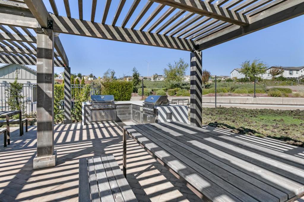 33109 Via Vicenza Property Photo 34