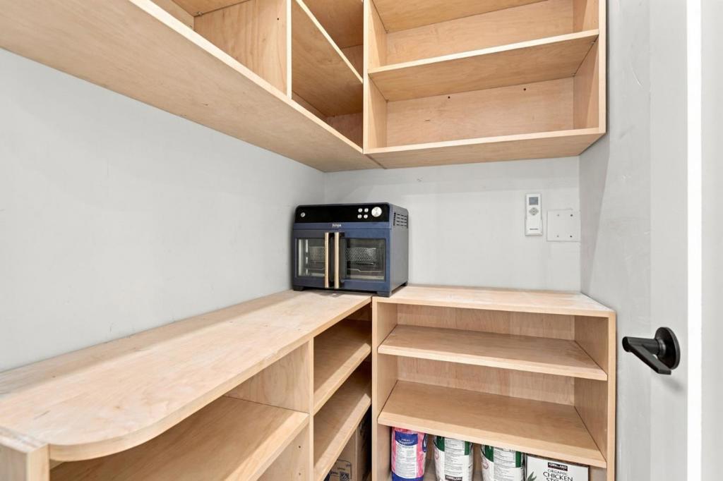 70 Chester Avenue Property Photo 14