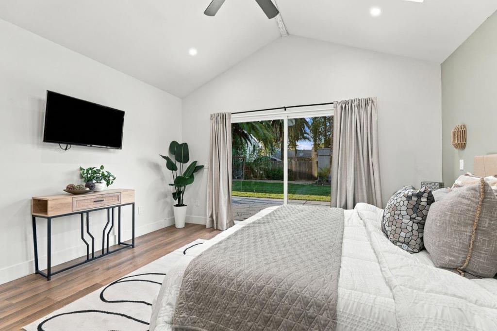 70 Chester Avenue Property Photo 26