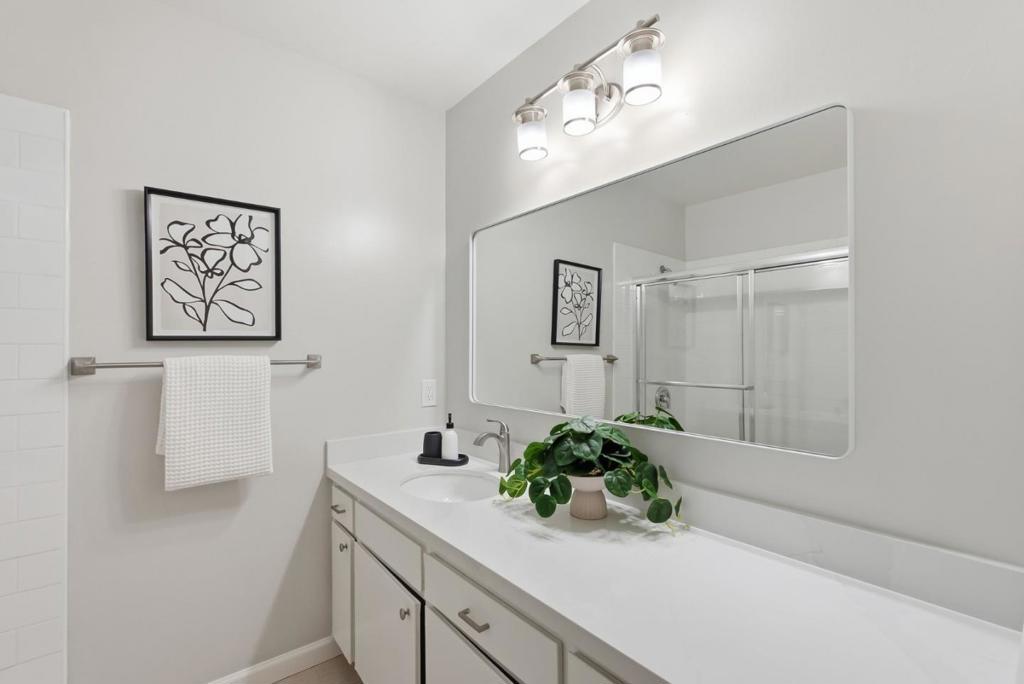 1035 Castleton Terrace G Property Photo 28