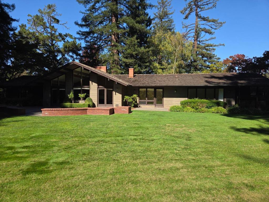 2130 Ralston Avenue Property Photo 1