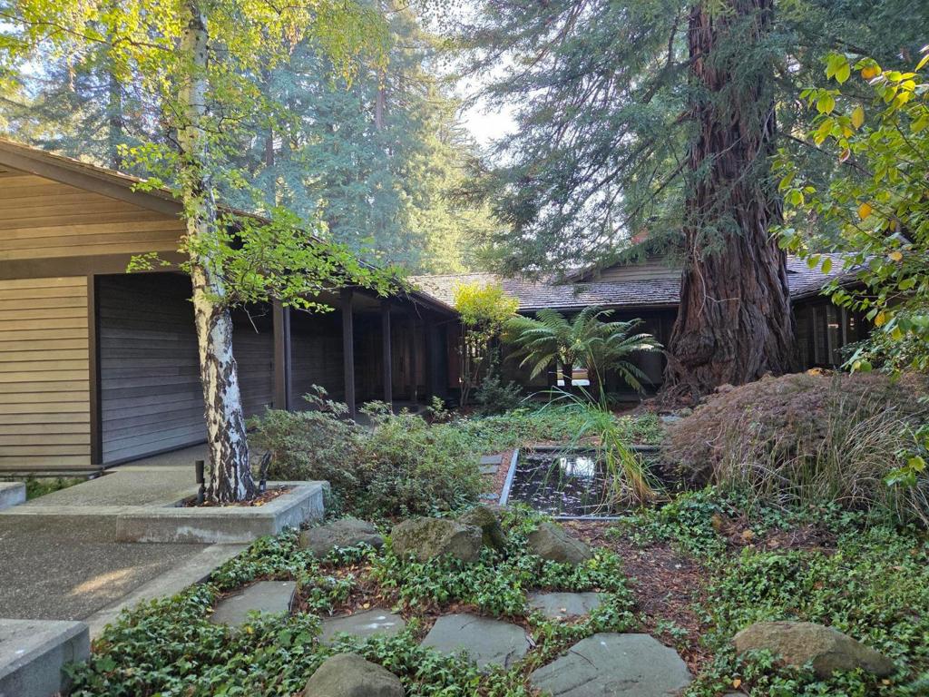2130 Ralston Avenue Property Photo 18