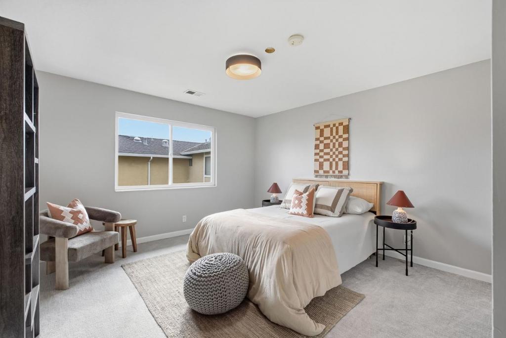 551 Tyndall Street Property Photo 20