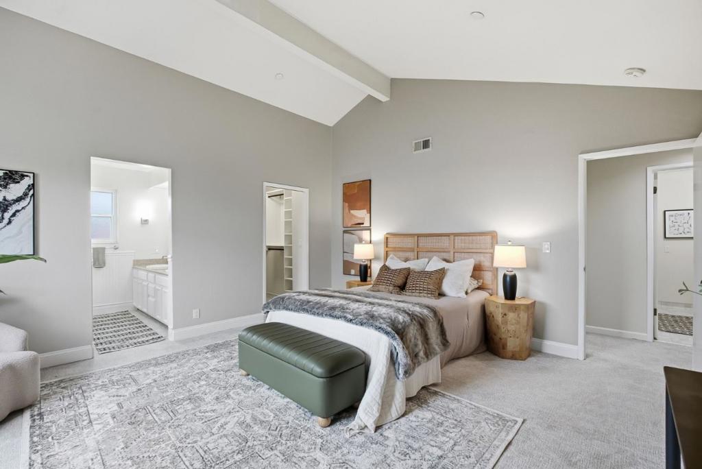 551 Tyndall Street Property Photo 24