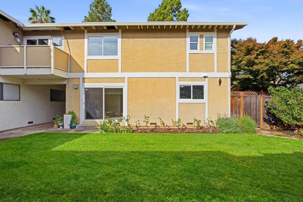 551 Tyndall Street Property Photo 32