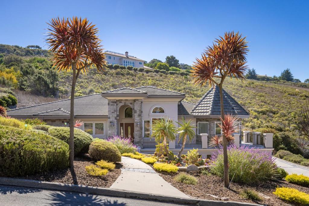 11530 Spur Road Property Photo 1