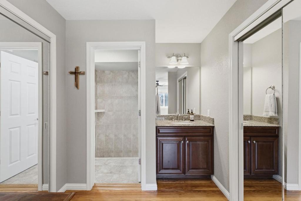6122 Banner Court Property Photo 18