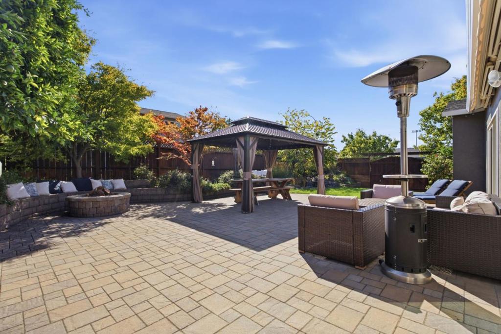 6122 Banner Court Property Photo 29