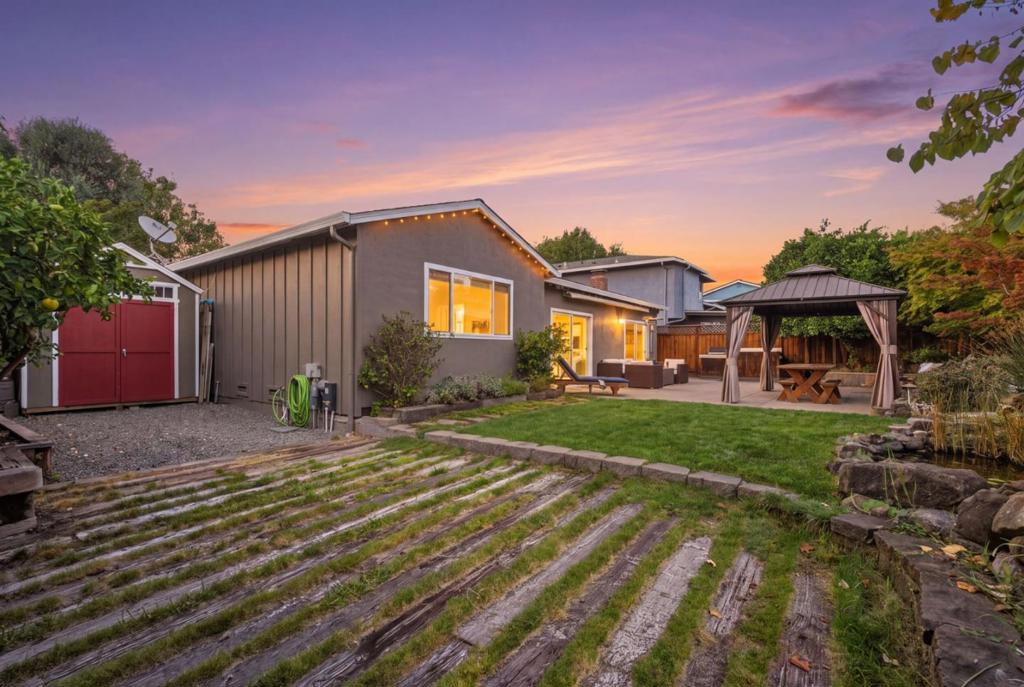 6122 Banner Court Property Photo 38