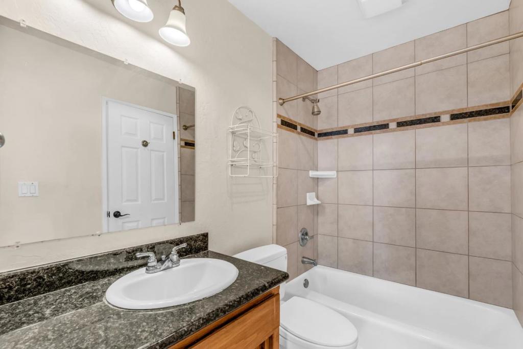 412 Cliff Street Property Photo 11