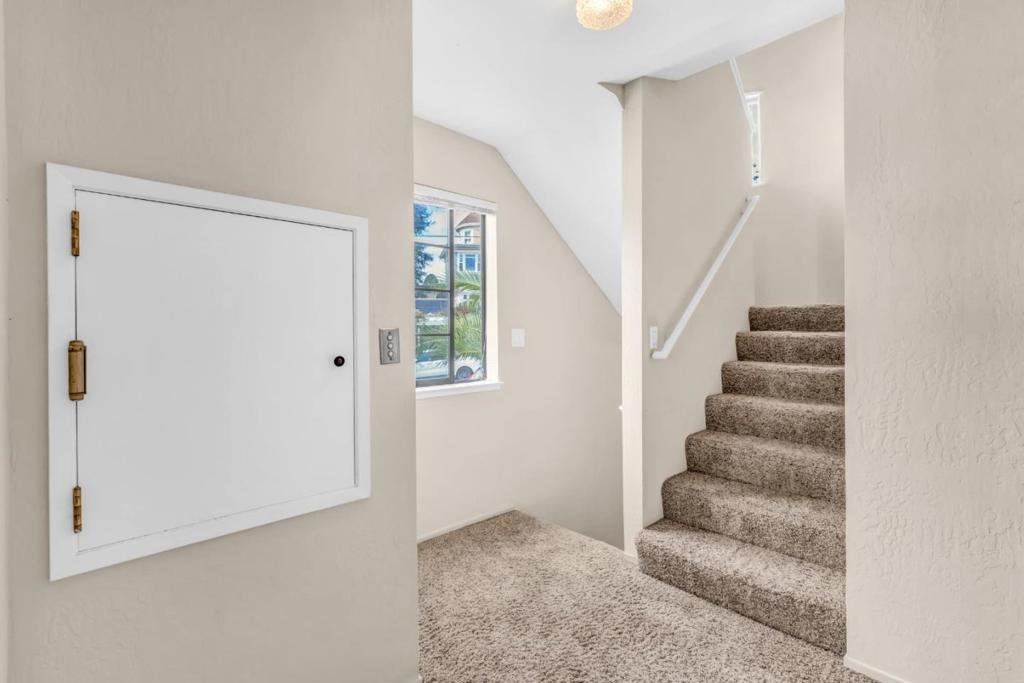 412 Cliff Street Property Photo 14