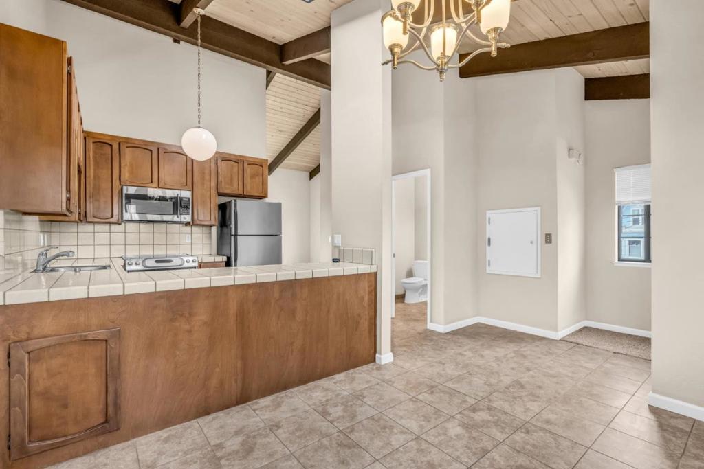412 Cliff Street Property Photo 16