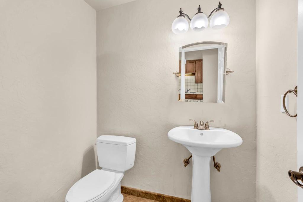 412 Cliff Street Property Photo 17