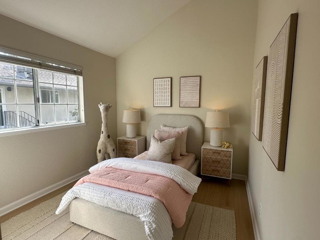 527 Tyndall Street Property Photo 7