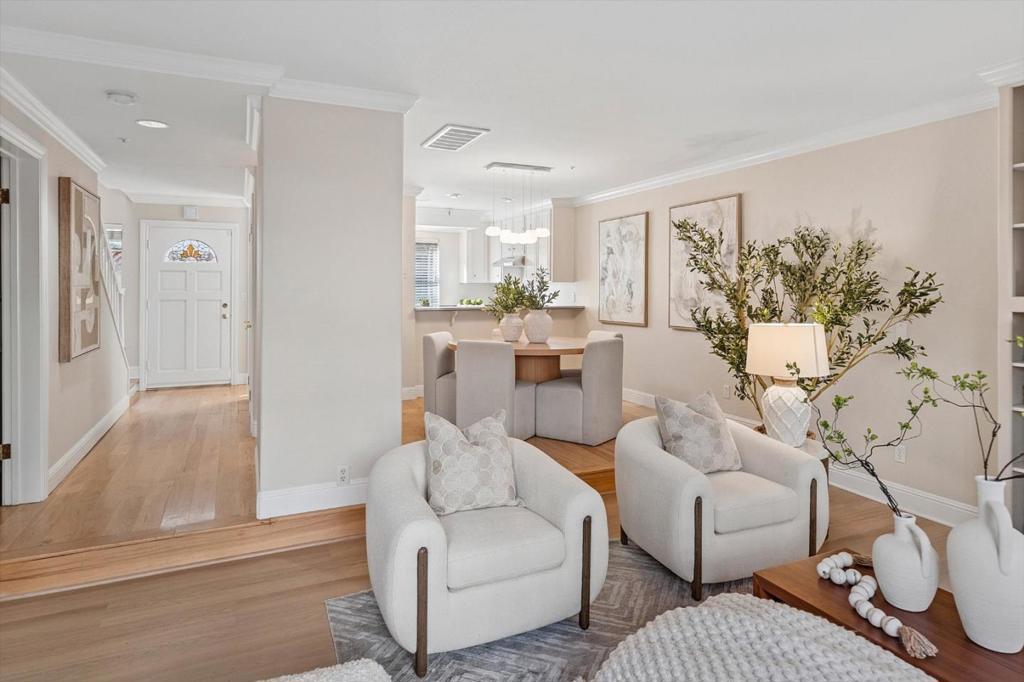527 Tyndall Street Property Photo 11