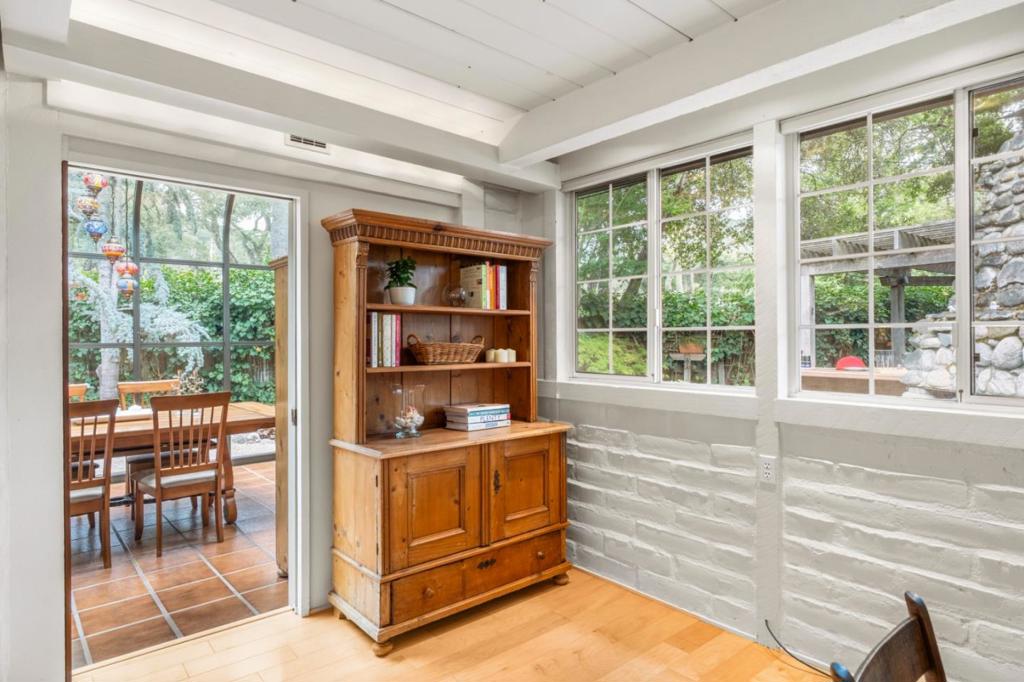 76 Upper Circle Property Photo 24