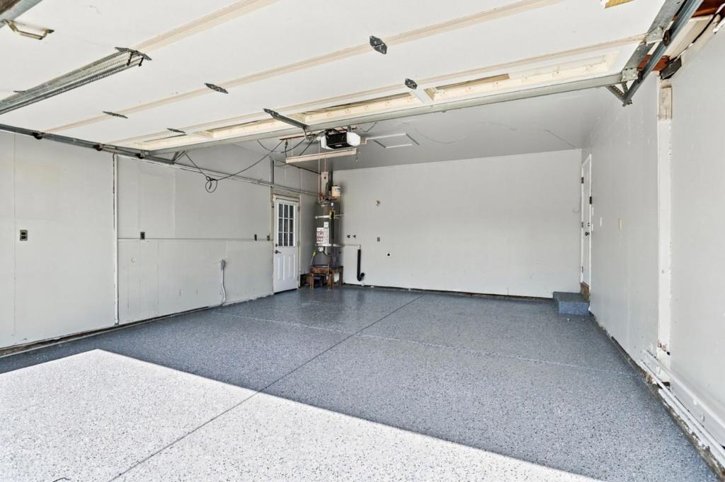 3139 Kermath Drive Property Photo 32