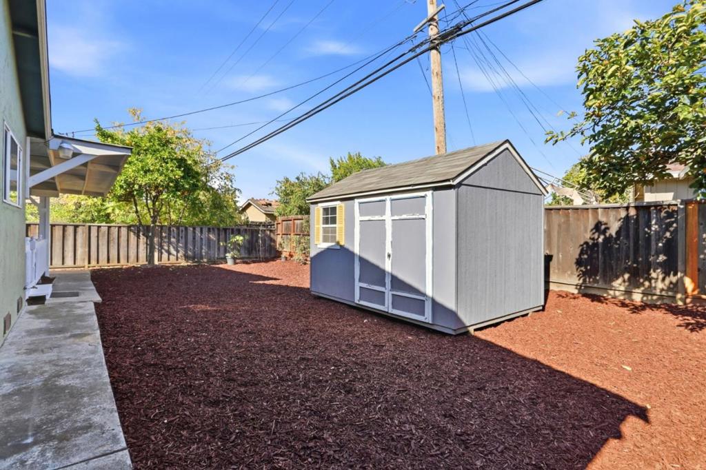 3139 Kermath Drive Property Photo 40