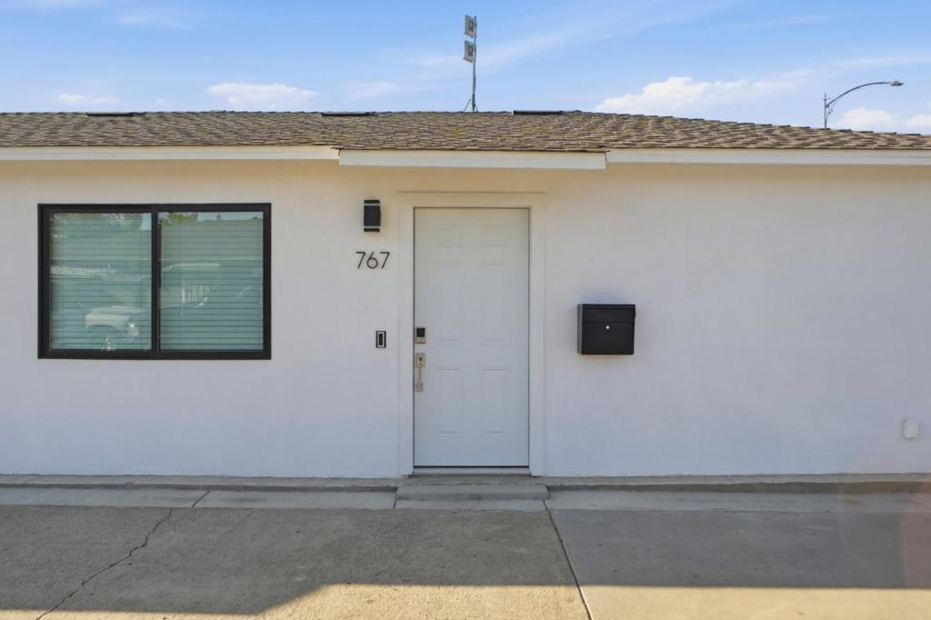 767 Bonita Avenue Property Photo 2