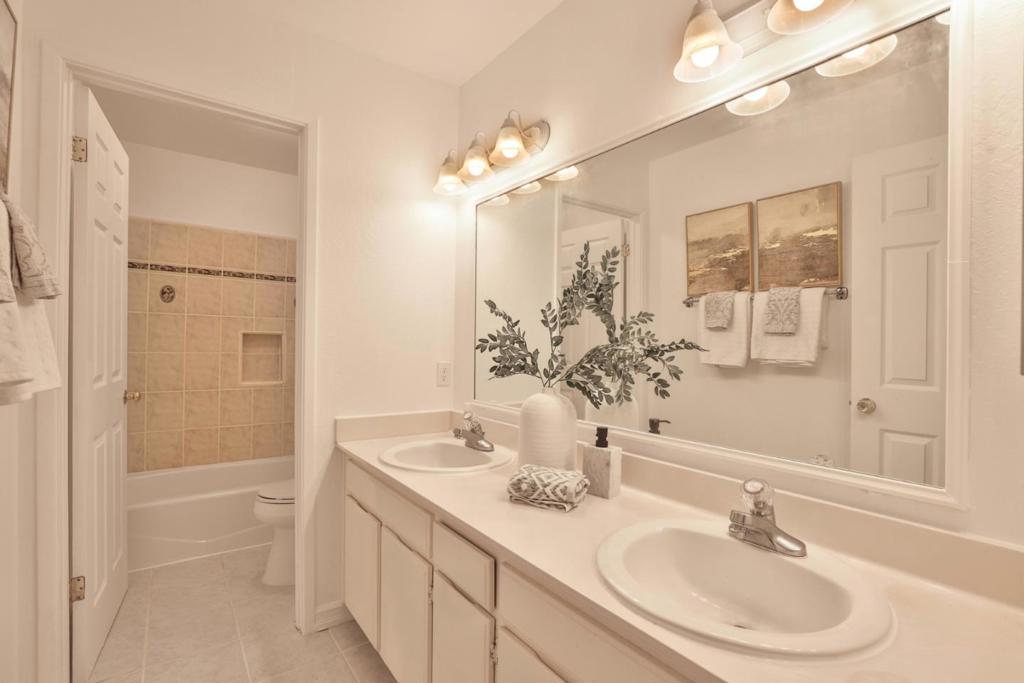 125 Sugar Maple Drive Property Photo 13