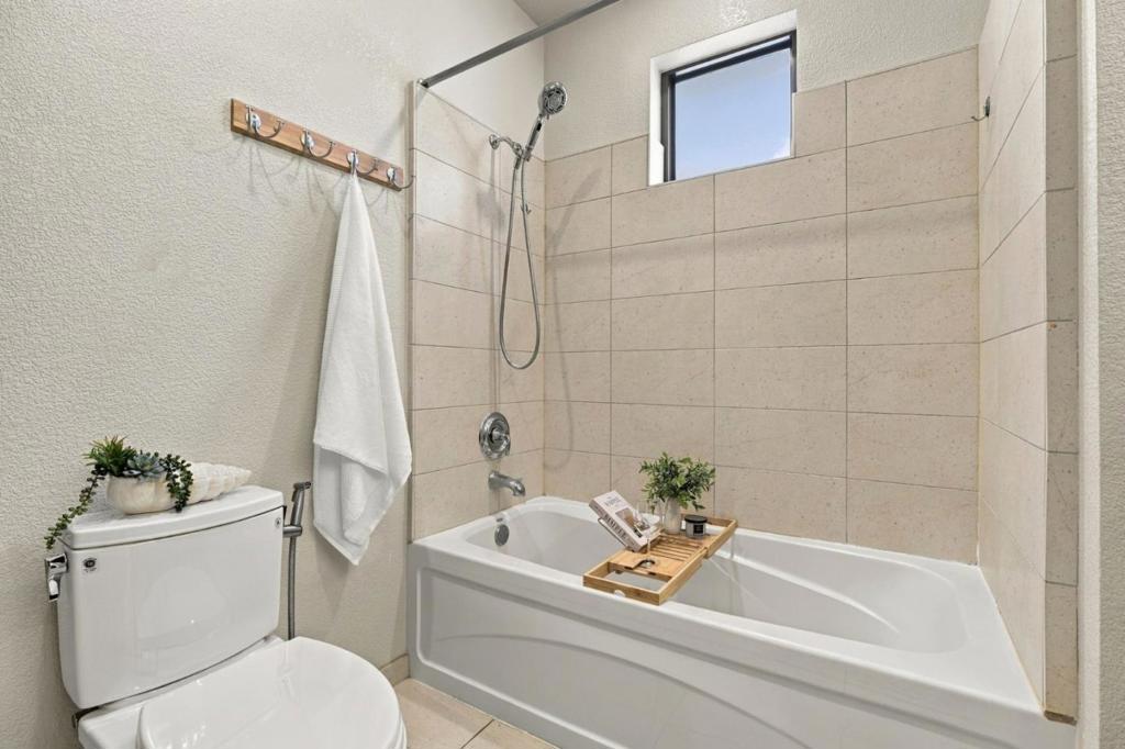 1395 Lick Avenue Property Photo 21