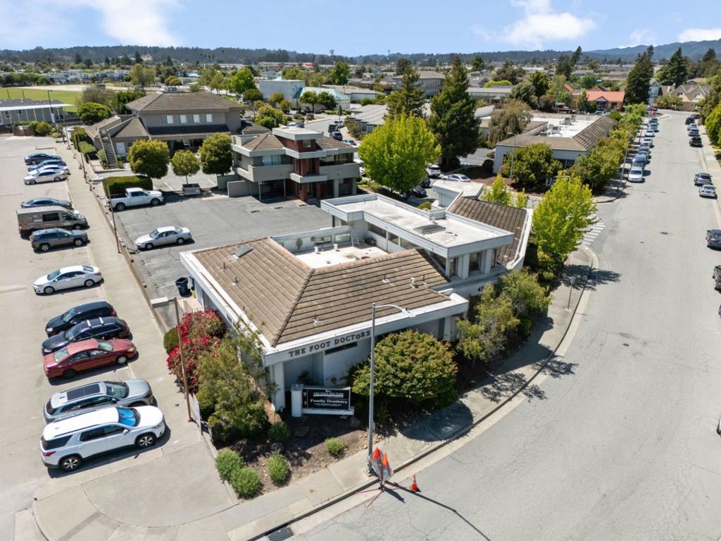47 Penny Lane Property Photo 1