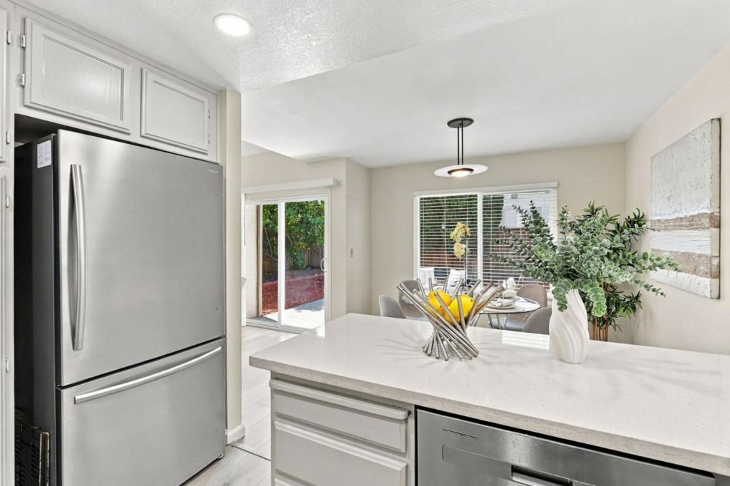 849 Kyle Street Property Photo 12