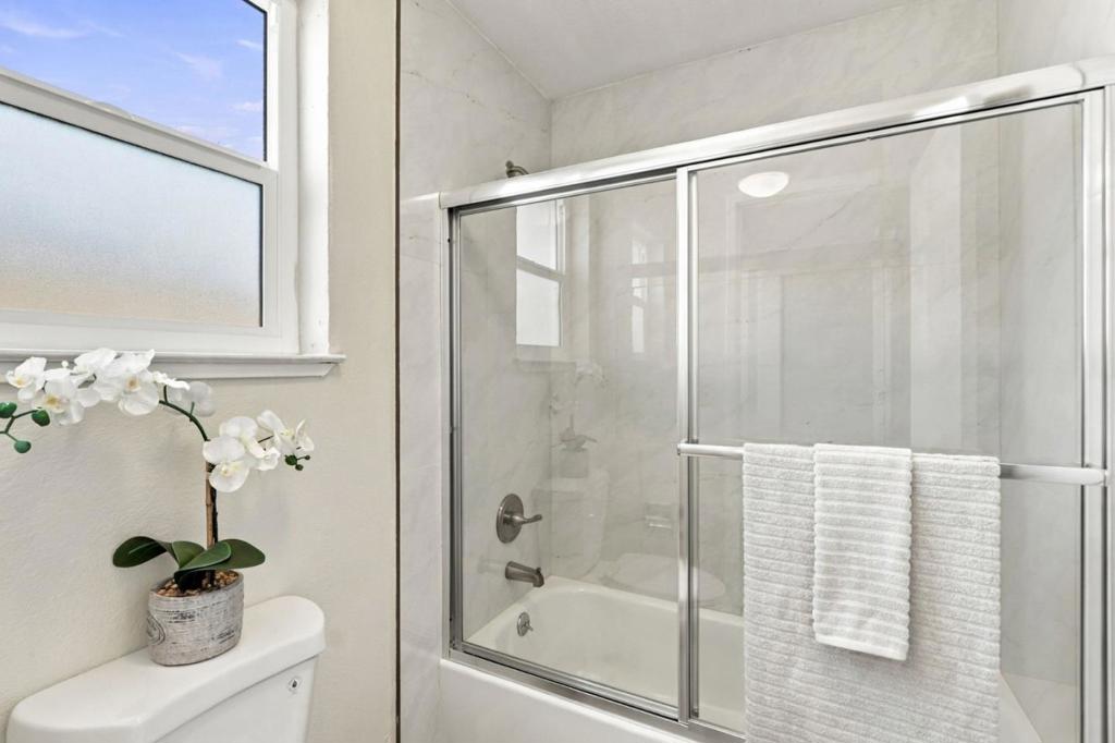 849 Kyle Street Property Photo 35