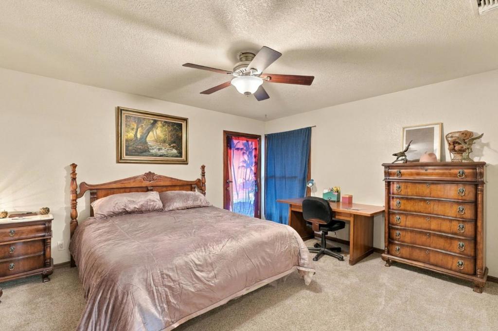 11620 Deschutes Road Property Photo 26